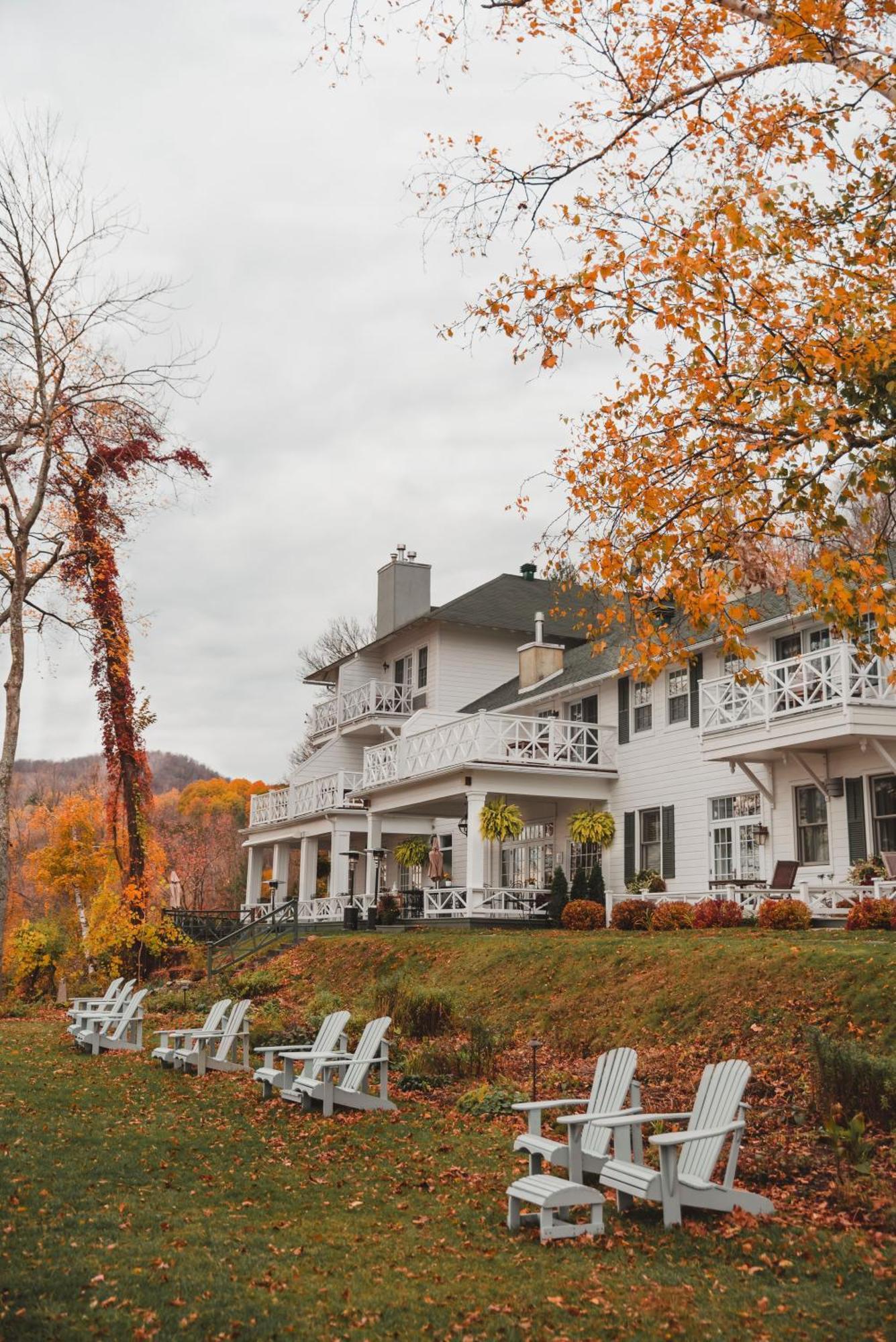 Manoir Hovey, Relais & Chateaux Hotel 5*