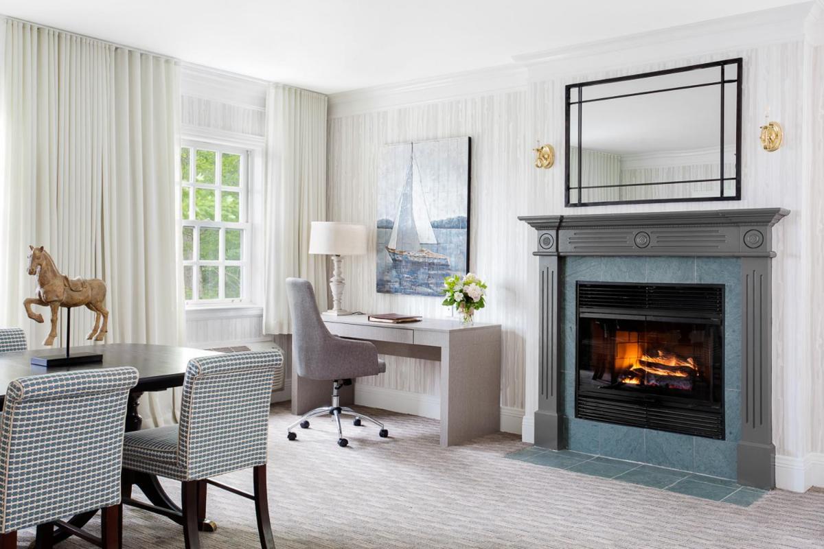 Manoir Hovey, Relais & Chateaux Hotel North Hatley