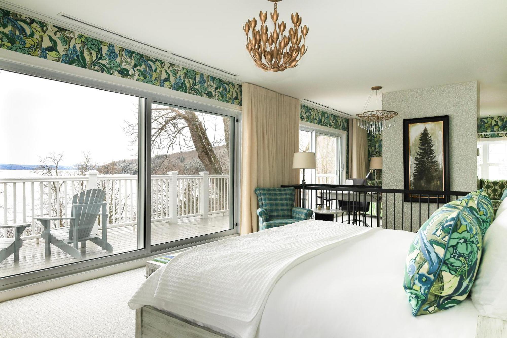 Manoir Hovey, Relais & Chateaux Hotel